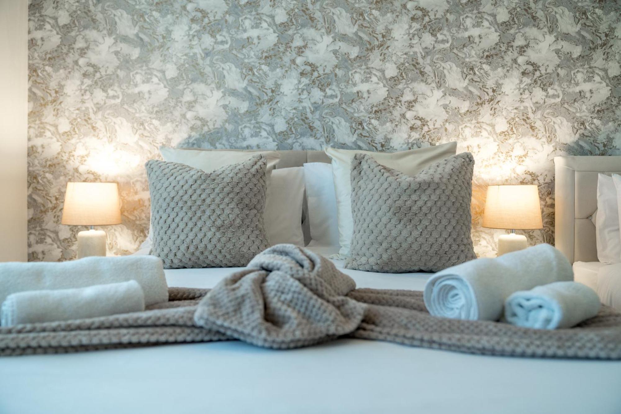 Apartmán Lux 3Bed Near Wembley With Parking By Oceana Group - Sleeps 8 Harrow Exteriér fotografie