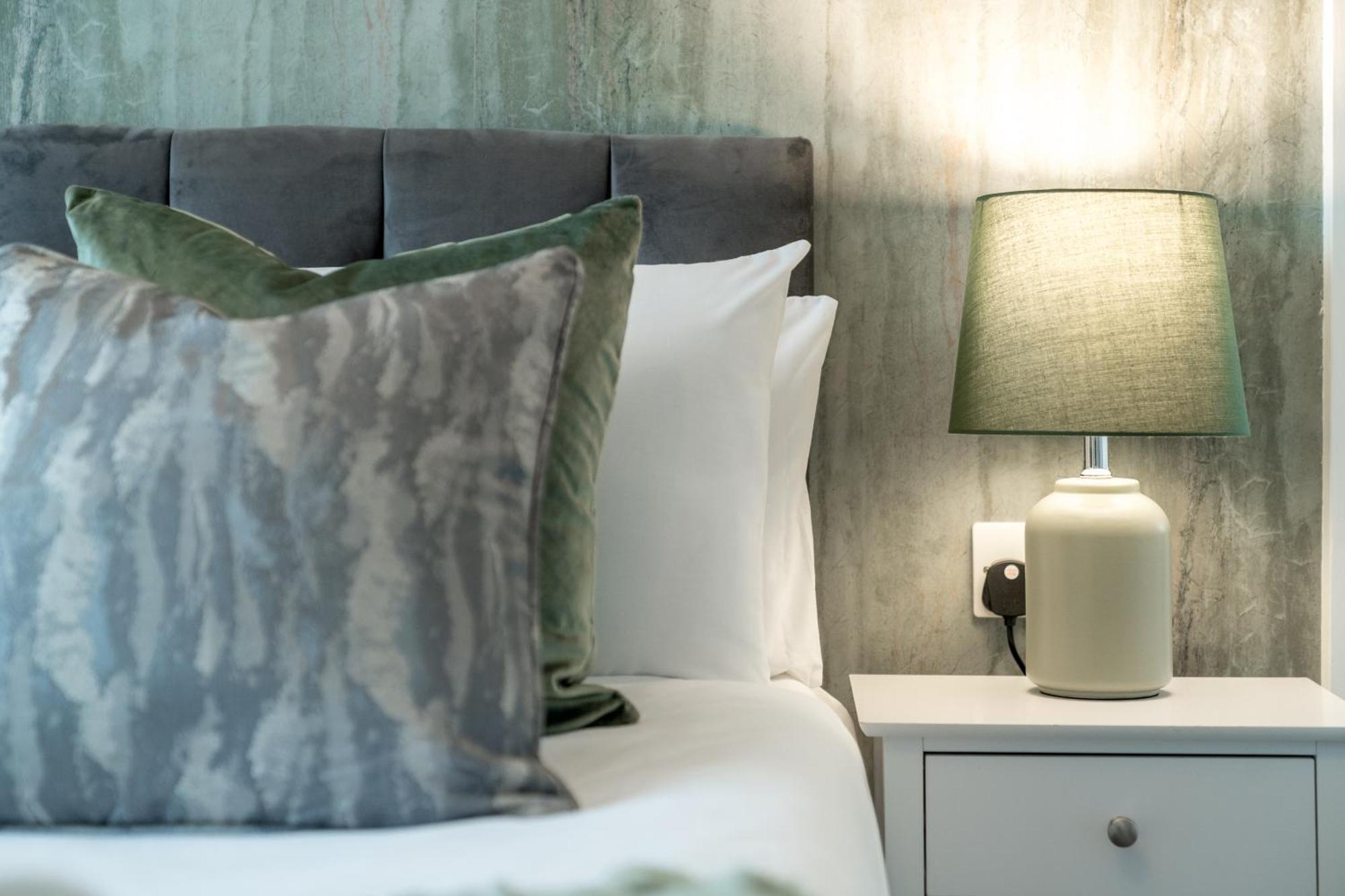 Apartmán Lux 3Bed Near Wembley With Parking By Oceana Group - Sleeps 8 Harrow Exteriér fotografie