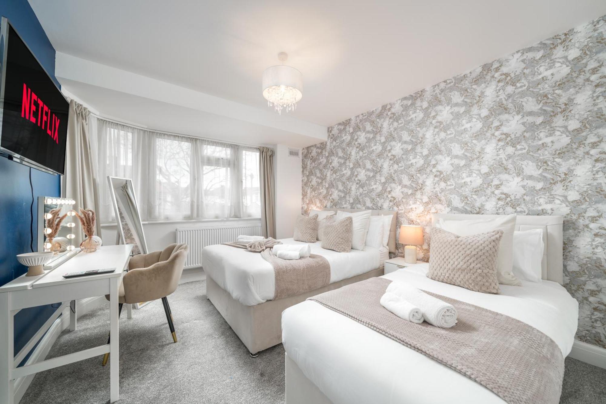 Apartmán Lux 3Bed Near Wembley With Parking By Oceana Group - Sleeps 8 Harrow Exteriér fotografie